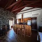 Lägenhet μαγεμένος πύργος στις θαλάμες Koumani