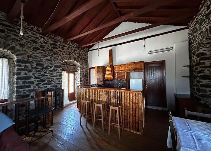 Apartamento μαγεμένος πύργος στις θαλάμες Koumani